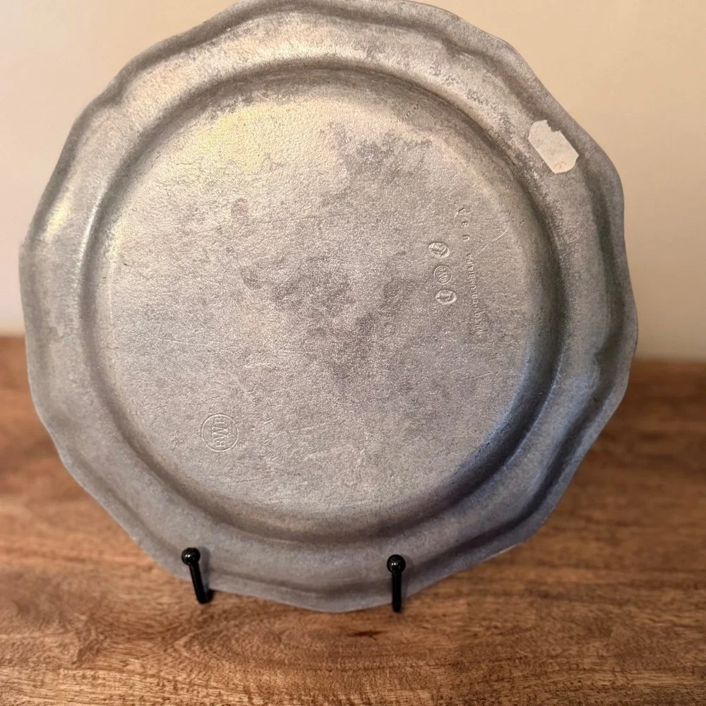 Wilton Dinner Plate Unisex 9.25